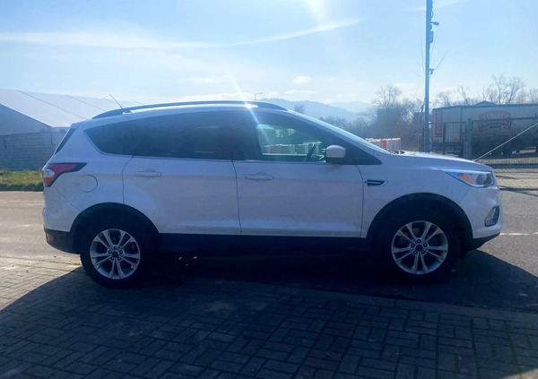 Ford Escape cena 69900 przebieg: 65542, rok produkcji 2018 z Wieleń małe 211
